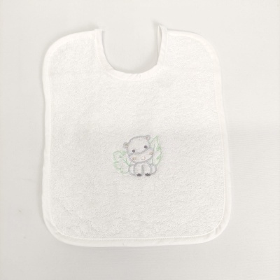 Babete branco com bordado de hipopótamo cinza e folhas verdes