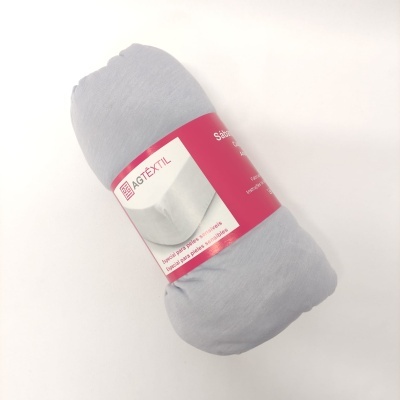 Protector de colchão cinzento claro AGTEXIL com etiqueta vermelha