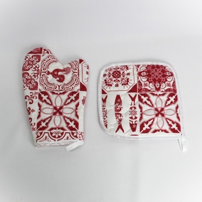 Conjunto de manopla e pega de panela com padrão vermelho e branco