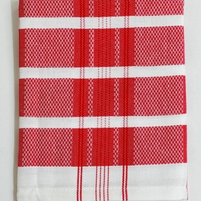 Toalha de cozinha vermelha e branca dobrada
