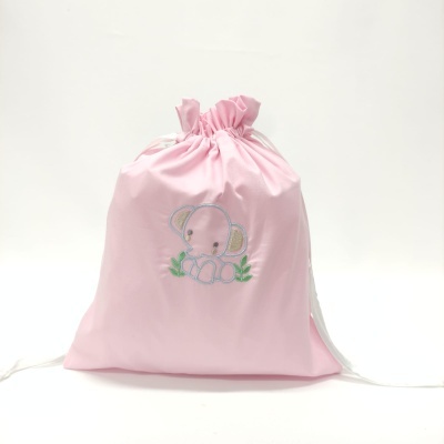 Mochila rosa com bordado de elefante cinza