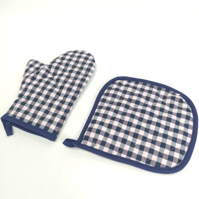 Luva térmica e pegador quadrado de cozinha com padrão xadrez azul escuro e branco