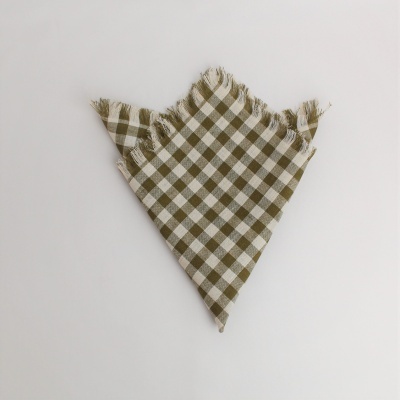 Guardanapo xadrez verde e branco com franjado