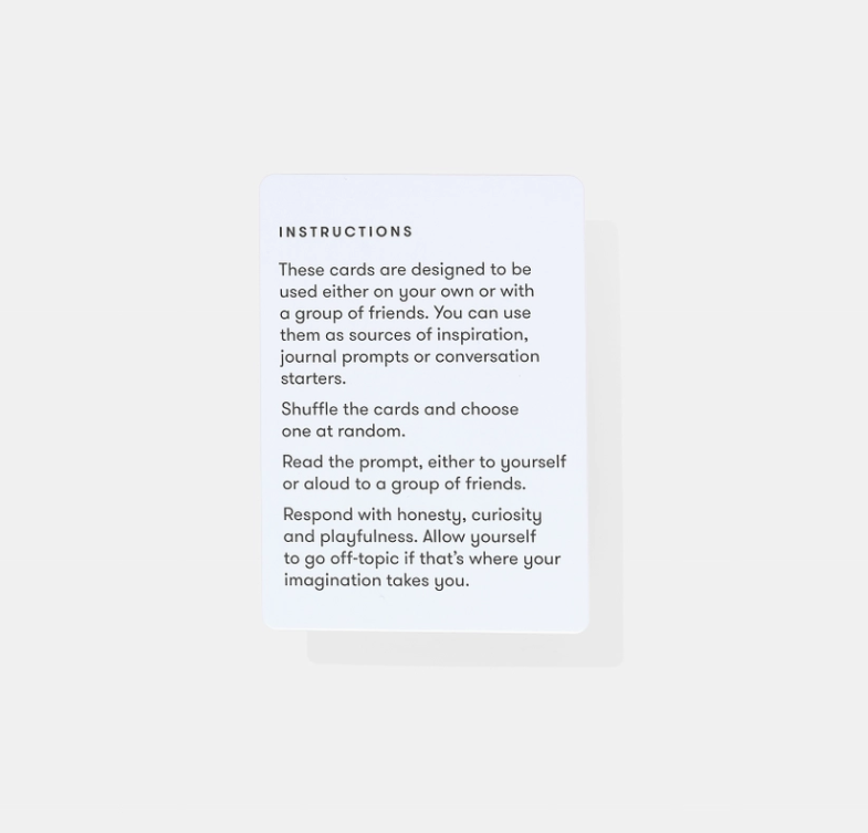 JOGO DE CARTAS "CREATIVE THINKING" THE SCHOOL OF LIFE Carta branca com texto em inglês instruções para uso