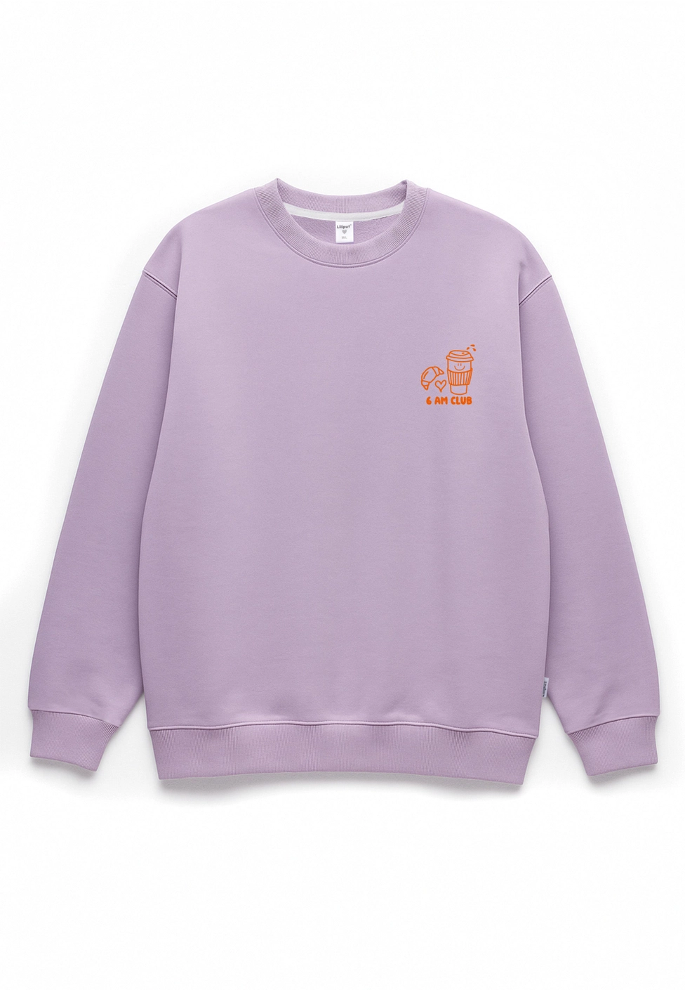 SWEAT LILÁS ADULTO COFFEE BEFORE CHAOS LILIPUT Sweatshirt lilás com estampagem laranja e texto 6 AM CLUB no peito