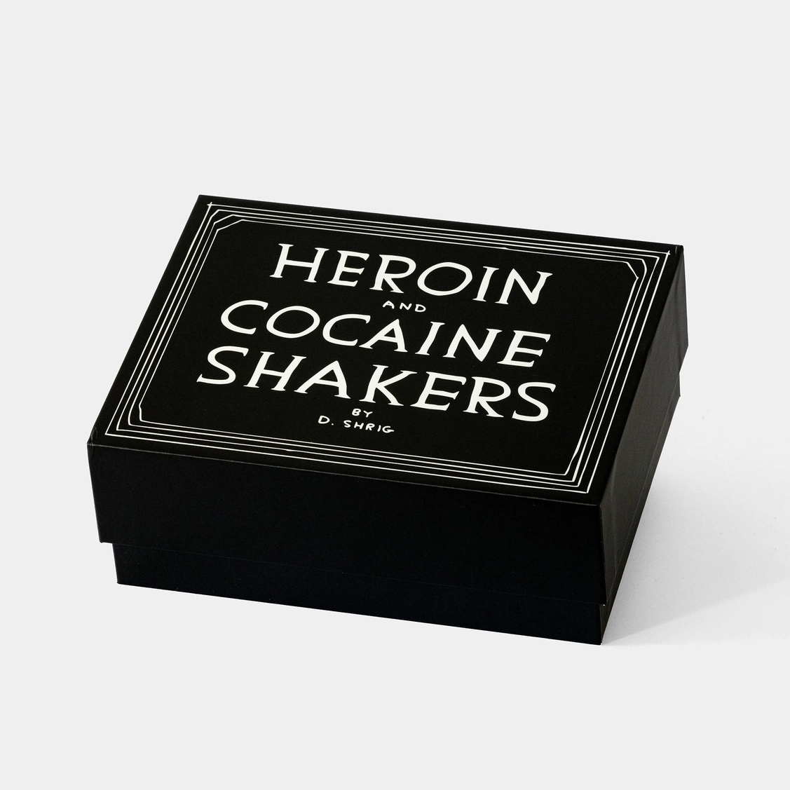 SALEIRO/PIMENTEIRO "COCAINE, HEROIN" - DAVID SHRIGLEY Caixa preta com texto branco HEROIN AND COCAINE SHAKERS BY D. SHRIG