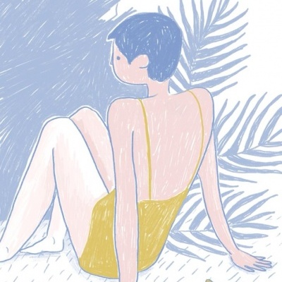 Desenho de mulher de cabelo curto de costas com fato de banho amarelo e flores amarelas no chão