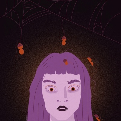 Ilustração de mulher com cabelo roxo e aranhas em teias no fundo escuro