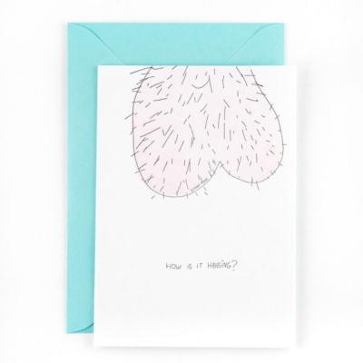 Cartão com desenho e texto humorístico com envelope azul