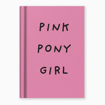 Livro rosa com texto preto PINK PONY GIRL na capa