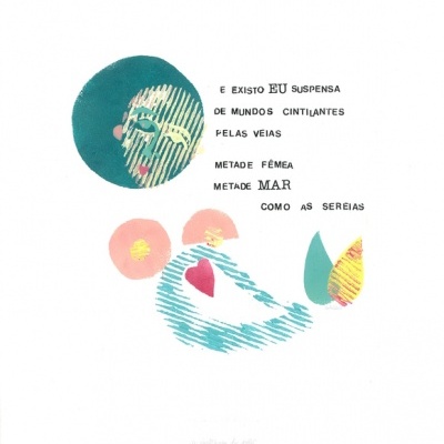 Imagem artística abstrata com texto em letras maiúsculas sobre fundo branco