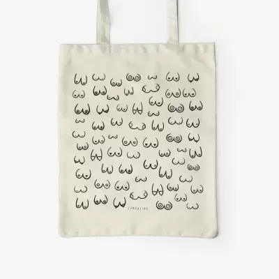 Saco tecido branco com estampado preto de formas de seios e texto FEMININITY