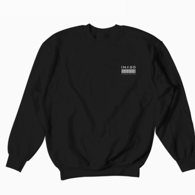 Sweatshirt preta com texto IMAGO e código de barras na frente