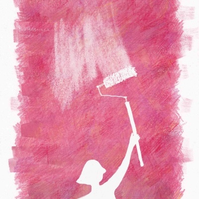 Arte com silhueta de mulher e rolo de pintura sobre fundo rosa texturizado