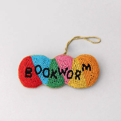 Marcador de livros colorido com a palavra BOOKWORM
