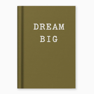 Caderno verde-oliva com texto branco DREAM BIG
