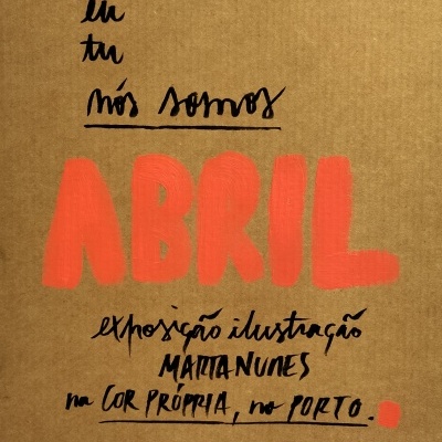 capa de brochura em papel castanho com texto em preto e vermelho sobre exposição