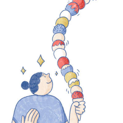 Pessoa segurando um cone com várias bolas de gelado coloridas empilhadas.