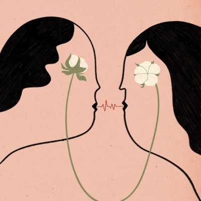 Ilustração abstrata com duas silhuetas femininas e flores ligadas por linhas.