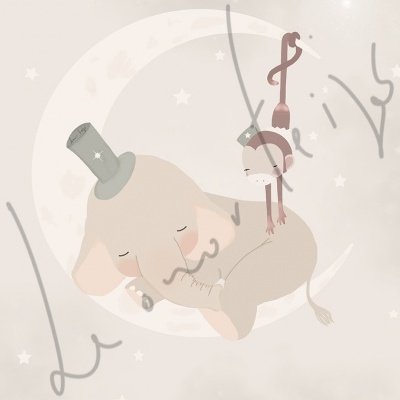 Ilustração de elefante e macaco com chapéu sobre uma lua com estrelas num fundo bege