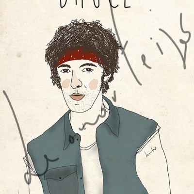 Ilustração de homem com bandana vermelha, colete azul e t-shirt branca, fundo bege