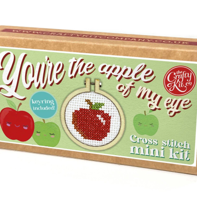 Embalagem de kit mini para ponto cruz com design de maçã e texto Youre the apple of my eye
