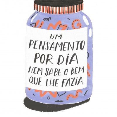 Cartaz de exposição com frasco decorado e texto em português