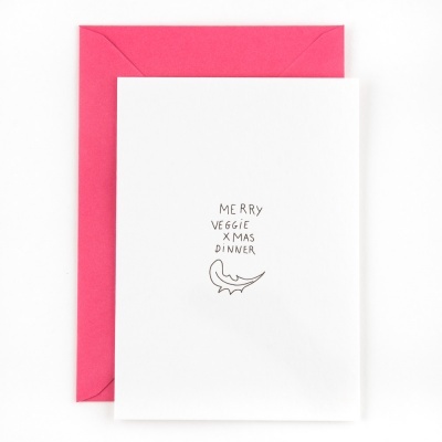 Cartão branco com envelope vermelho