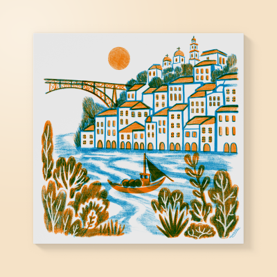 Desenho colorido de uma cidade com casas, árvores, rio, barco, ponte e sol.