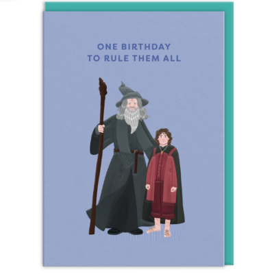 Cartão de aniversário lilás com duas personagens e texto em inglês