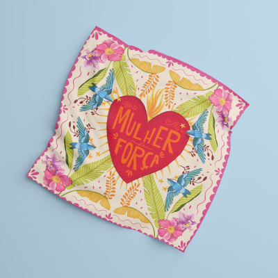 Lenço colorido com flores, pássaros e coração com texto