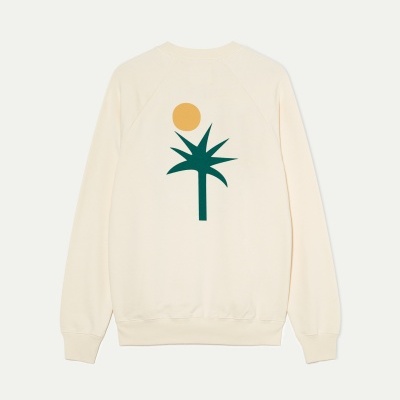 Sweatshirt creme com padrão gráfico verde e amarelo nas costas