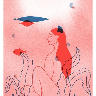 Ilustração digital de figura feminina com peixes e plantas aquáticas em fundo rosa