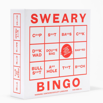 Caixa branca com texto vermelho de um jogo chamado Sweary Bingo