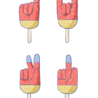 Quatro gelados em forma de mãos coloridas em pau