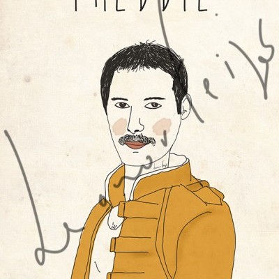 Desenho de homem com jaqueta amarela e cabelo preto, texto FREDDIE no fundo branco