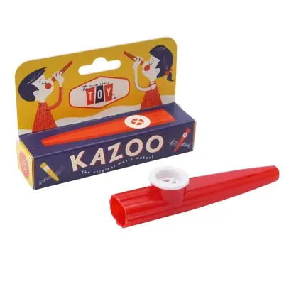 Kazoo vermelho em plástico com embalagem azul e amarelo ilustrada.