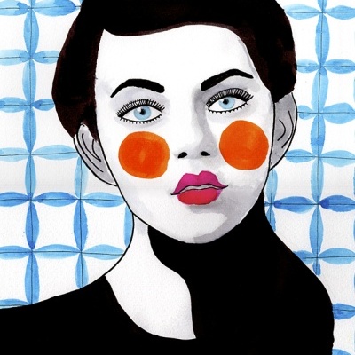 Ilustração de rosto feminino com padrão geométrico azul ao fundo