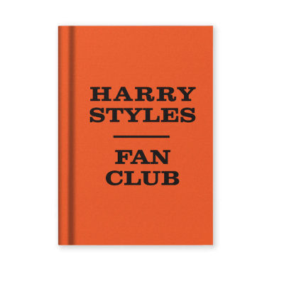 Caderno laranja com texto preto Harry Styles Fan Club