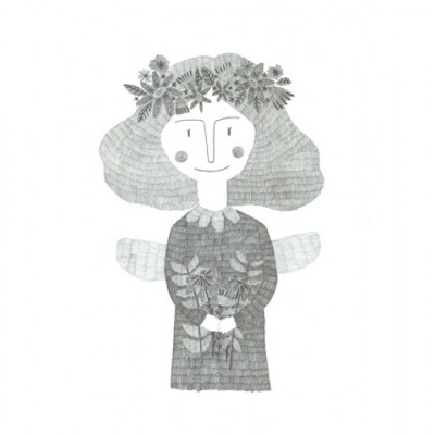 Desenho preto e branco de figura feminina com coroa de flores, vestido e asas