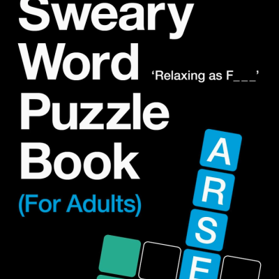 Capa de livro de puzzle com texto The Sweary Word Puzzle Book (For Adults) e peças formando palavra ARSE