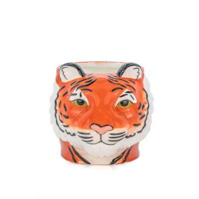 Vaso cerâmico com rosto de tigre em cores vibrantes