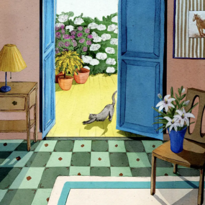 Sala de estar com chão xadrez verde e branco, porta azul aberta, jardim e gato no chão