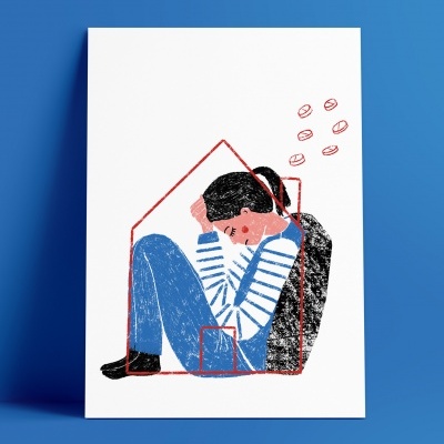 Ilustração de pessoa sentada dentro de contorno de casa com pílulas ao lado