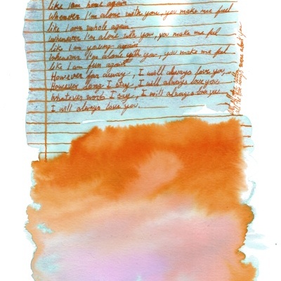 Papel pautado com escrita manuscrita laranja e manchas aquareladas coloridas