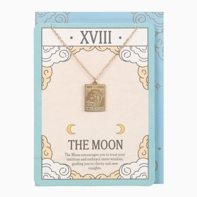 Colar dourado com pendente retangular da carta The Moon