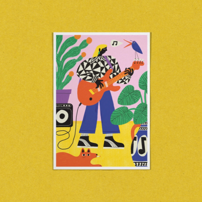 Ilustração colorida de pessoa a tocar guitarra elétrica com pássaro e gato em ambiente com plantas