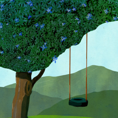 Baloiço de pneu pendurado numa árvore com flores azuis em cenário de colinas e céu azul