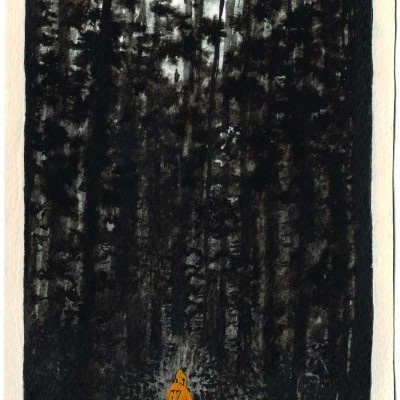 Ilustração de uma figura amarela num caminho escuro rodeado por árvores altas e sombras.