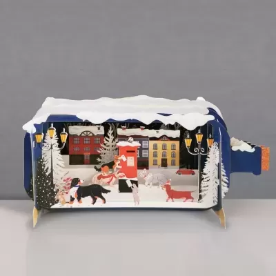 Miniatura decorativa em forma de garrafa com cena de inverno e neve